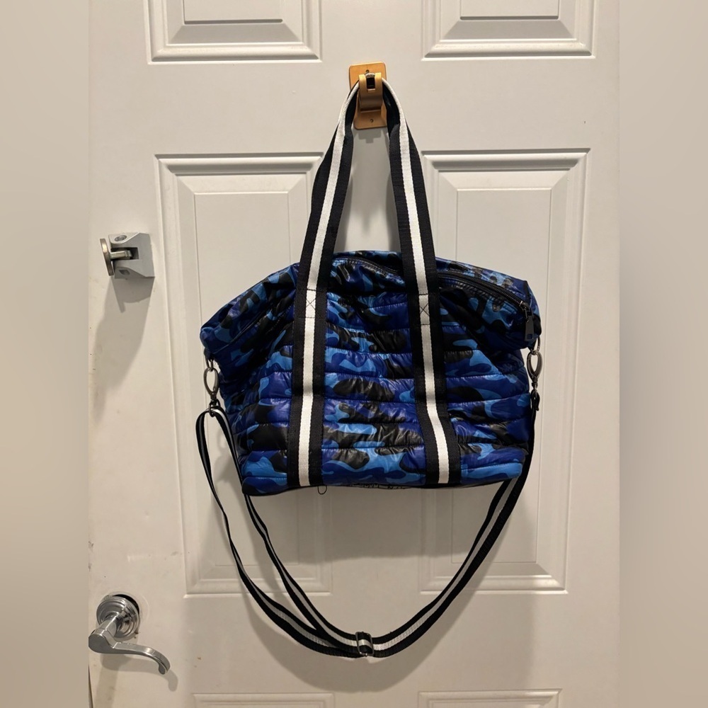 Think Royln wingman bag
